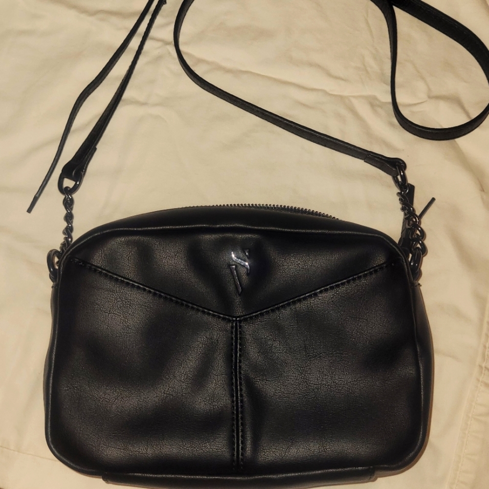 Simply Vera Vera Wang camera bag
